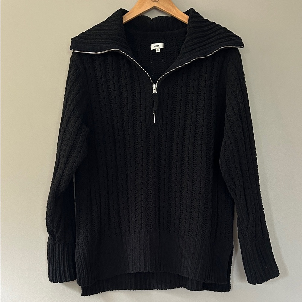 Aerie Cable Car Quarter‎ Zip Sweater Black size Small Oversized Chunky Knit